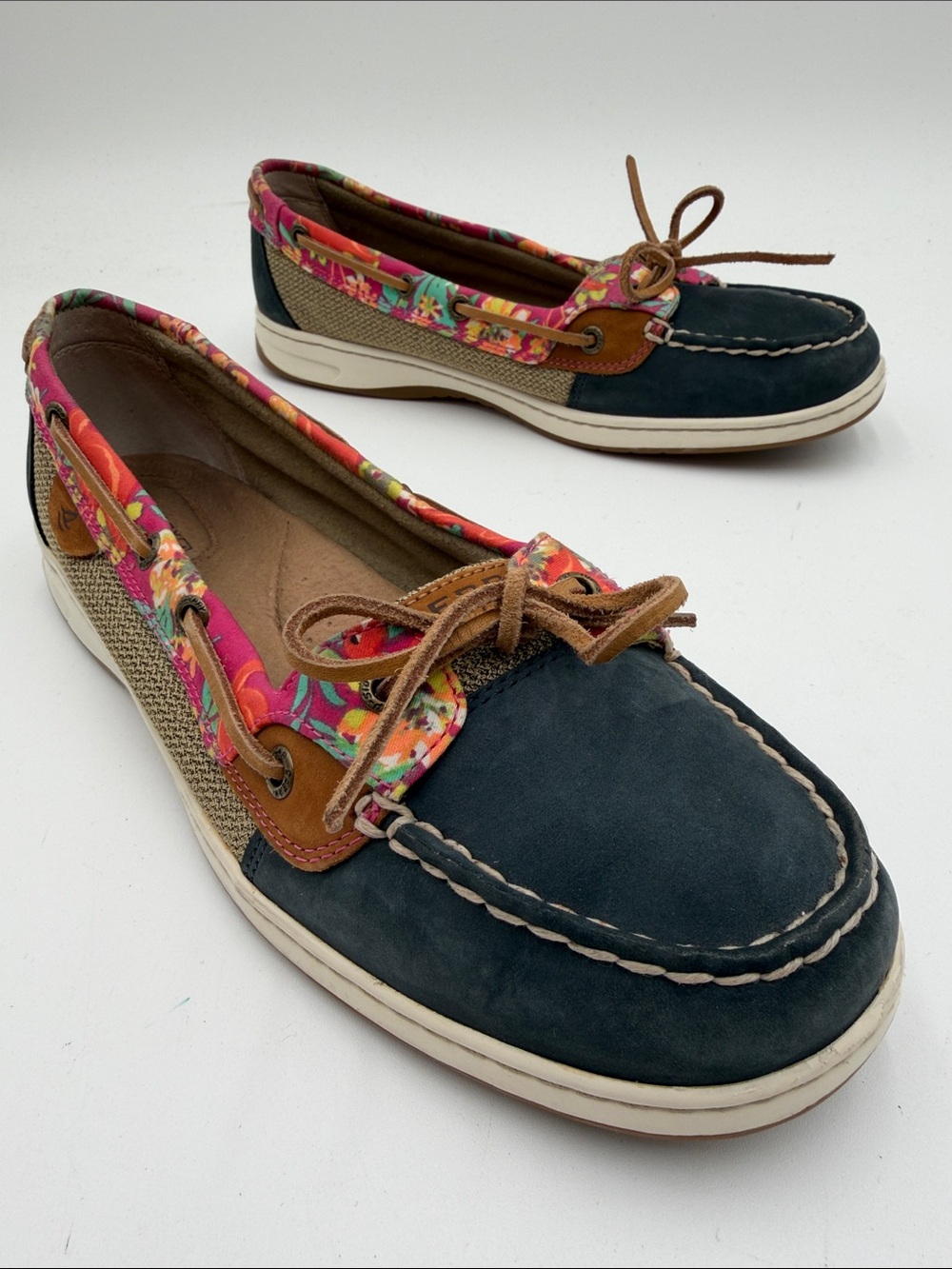 SPERRY TOPSIDER sz11 Suede Boat Shoes with Gorgeous Floral Trim